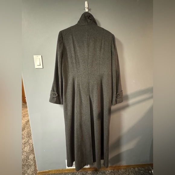 Jones New York Long Grey Wool Coat – Size 14 - Picture 3 of 4